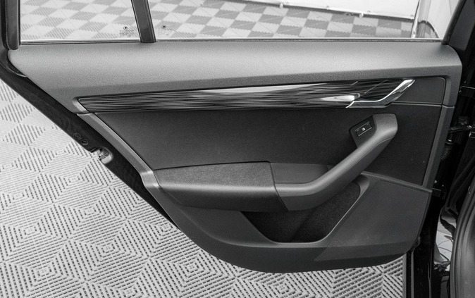 Skoda Octavia cena 61900 przebieg: 119534, rok produkcji 2019 z Niemodlin małe 704